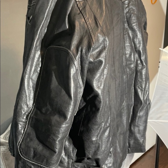 Vintage FUBU Leather Jacket - Picture 5 of 14